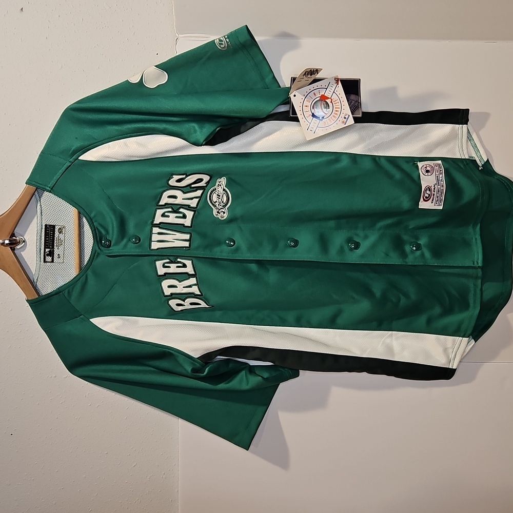 NWT Milwaukee Brewers True Fan Genuine Merch St Patricks Day Jersey MLB S